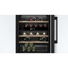 Bosch Serie 6 Vinotéka 81.8 x 59.8 cm KUW21AHG0