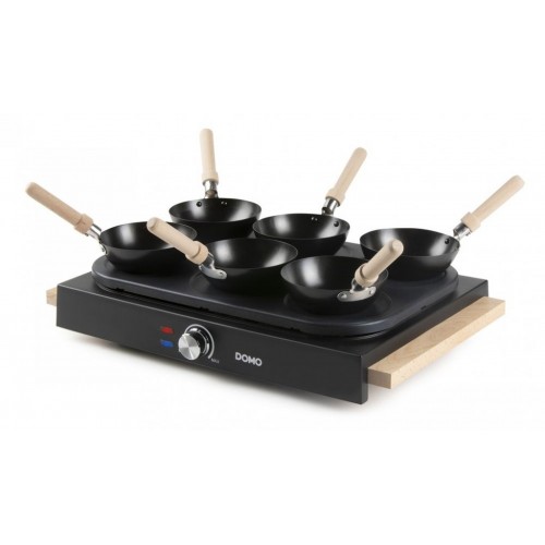 DOMO Elektrický lívanečník s wok pánvemi, 1000W DO8716W DOMO Elektrický lívanečník s wok pánvemi, 1000W DO8716W