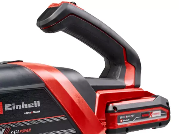 Detail ergonomické rukojeti se Softgrip akumulátorového ručního vysavače Einhell TE-HV 18/06 Li.
