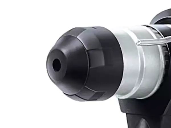 Detailní záběr upínání nástrojů SDS-Plus u Einhell vrtacího kladiva TC-RH 900.