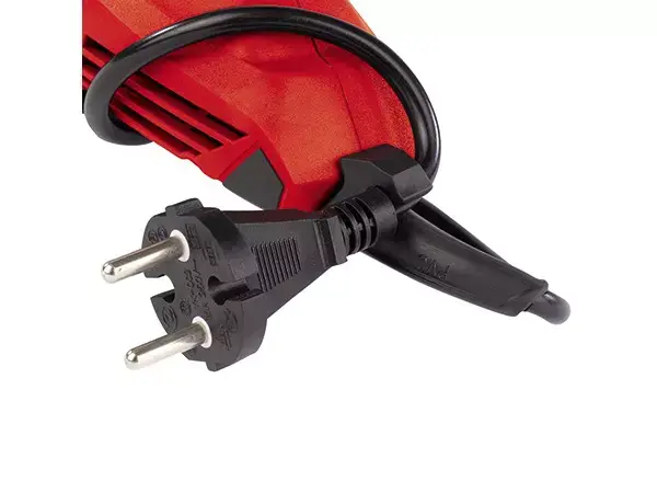 Praktick-uloen-pomoc-klipu-na-kabel